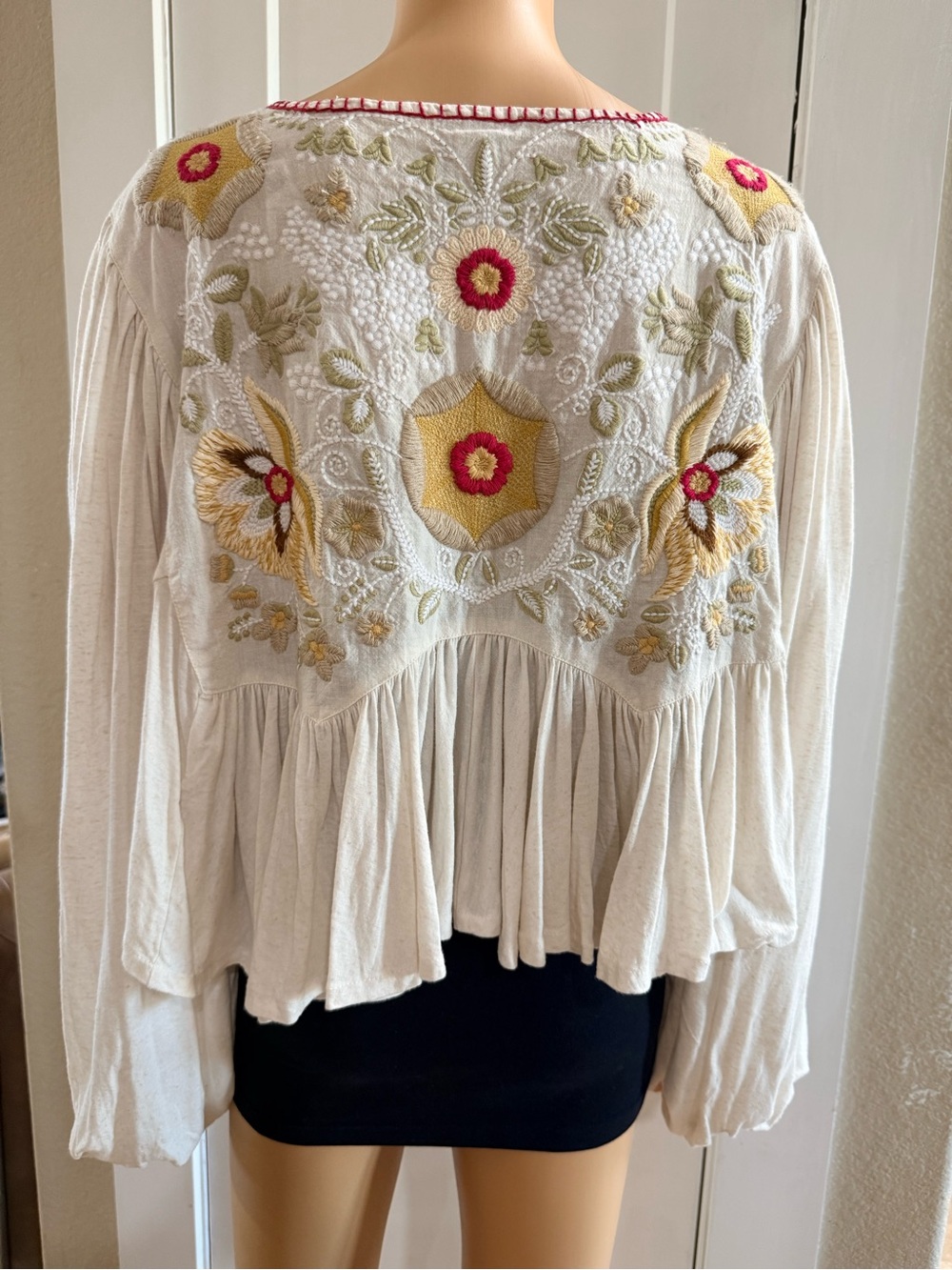 Free People Cream Embroidered Floral Print Size L - Picture 6 of 6